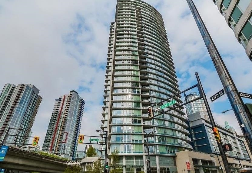 301-689 Abbott Street, Vancouver, BC, V6B 0J2