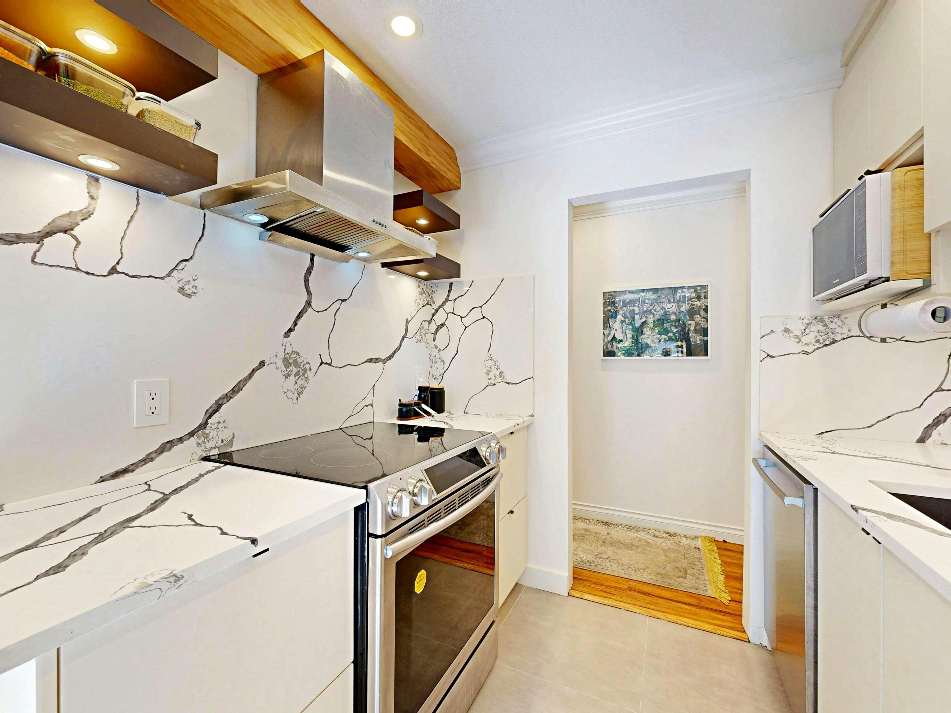204-252 W 2nd Street - 5