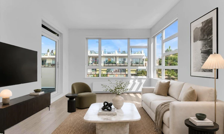 315-711 W 14th Street