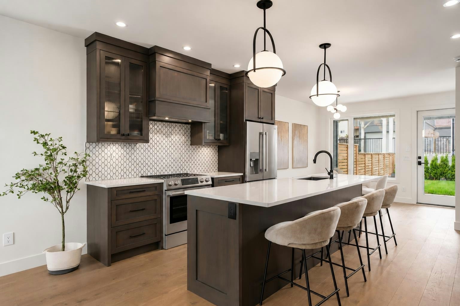 102-903 Edgar Avenue, Coquitlam, BC, V3K 2K1 - 2