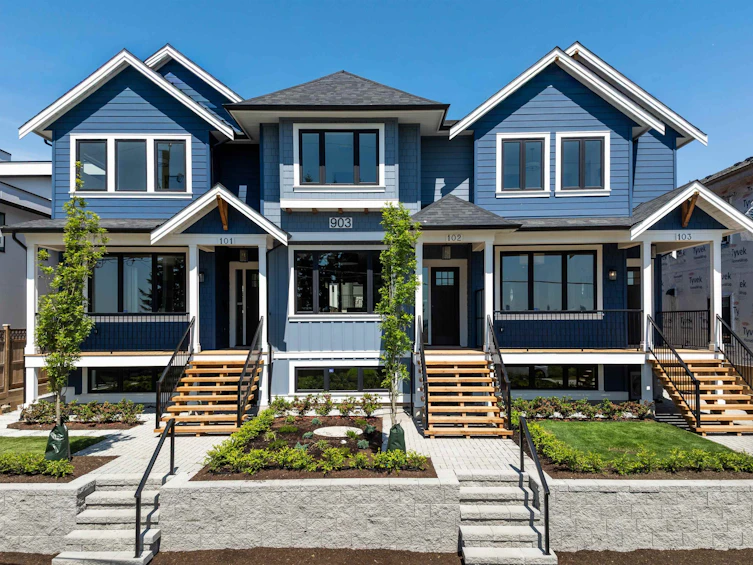 102-903 Edgar Avenue, Coquitlam, BC, V3K 2K1