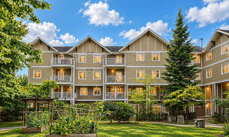 115-7388 Macpherson Avenue