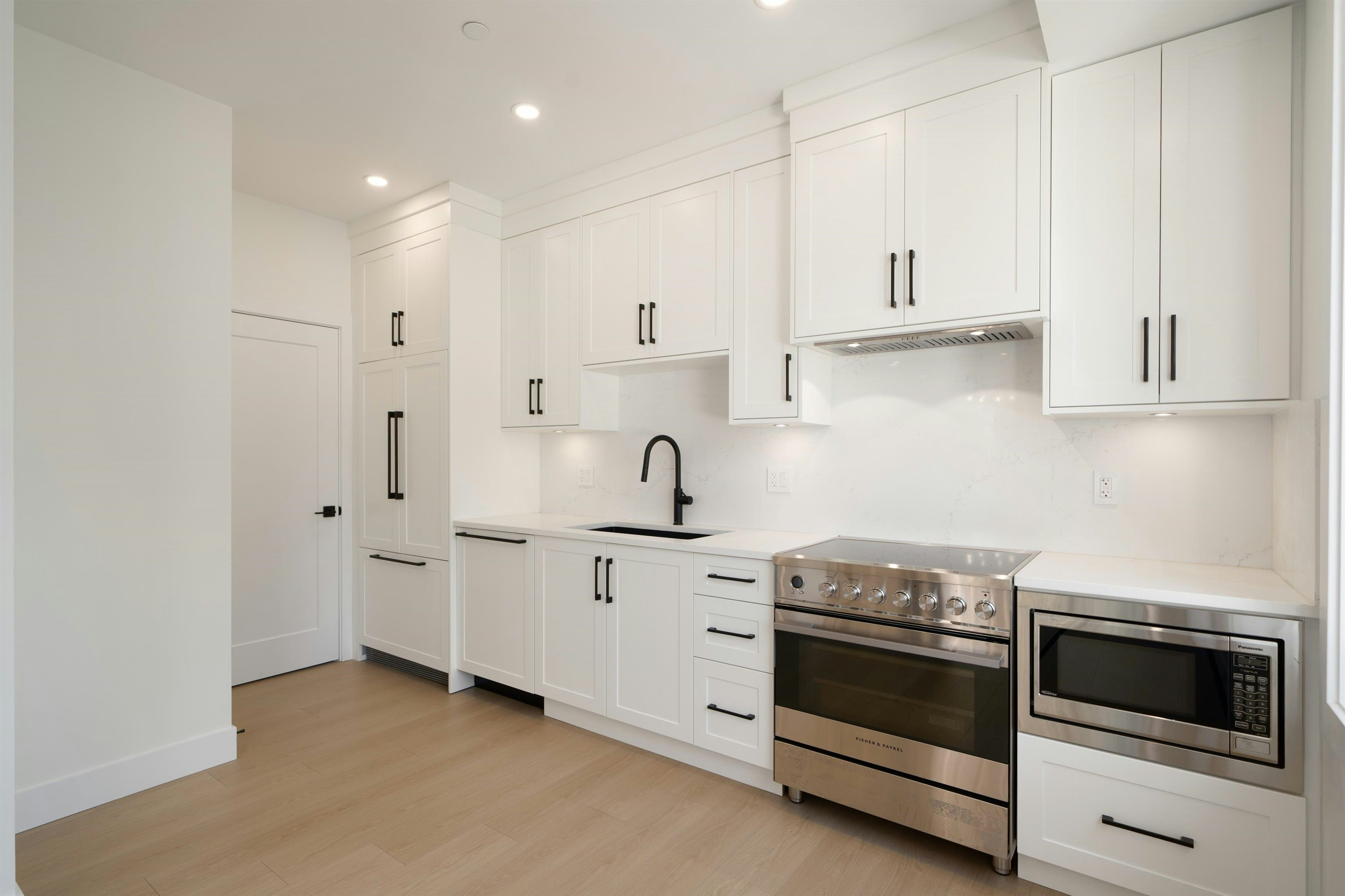 4830 Duchess Street, Vancouver, BC, V5R 3L6 - 7