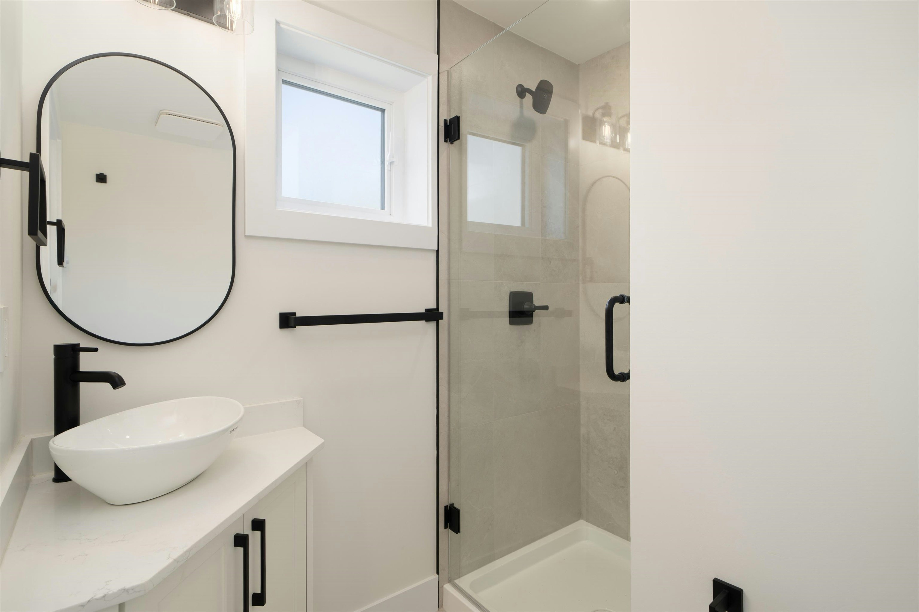 4830 Duchess Street, Vancouver, BC, V5R 3L6 - 12