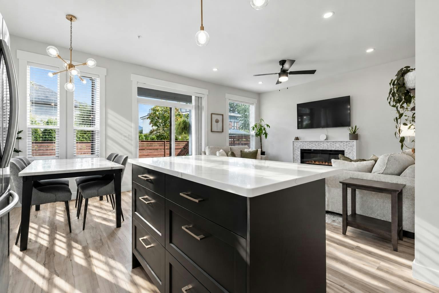 6-7140 Maitland Avenue - 5