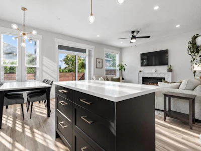 6-7140 Maitland Avenue - 5