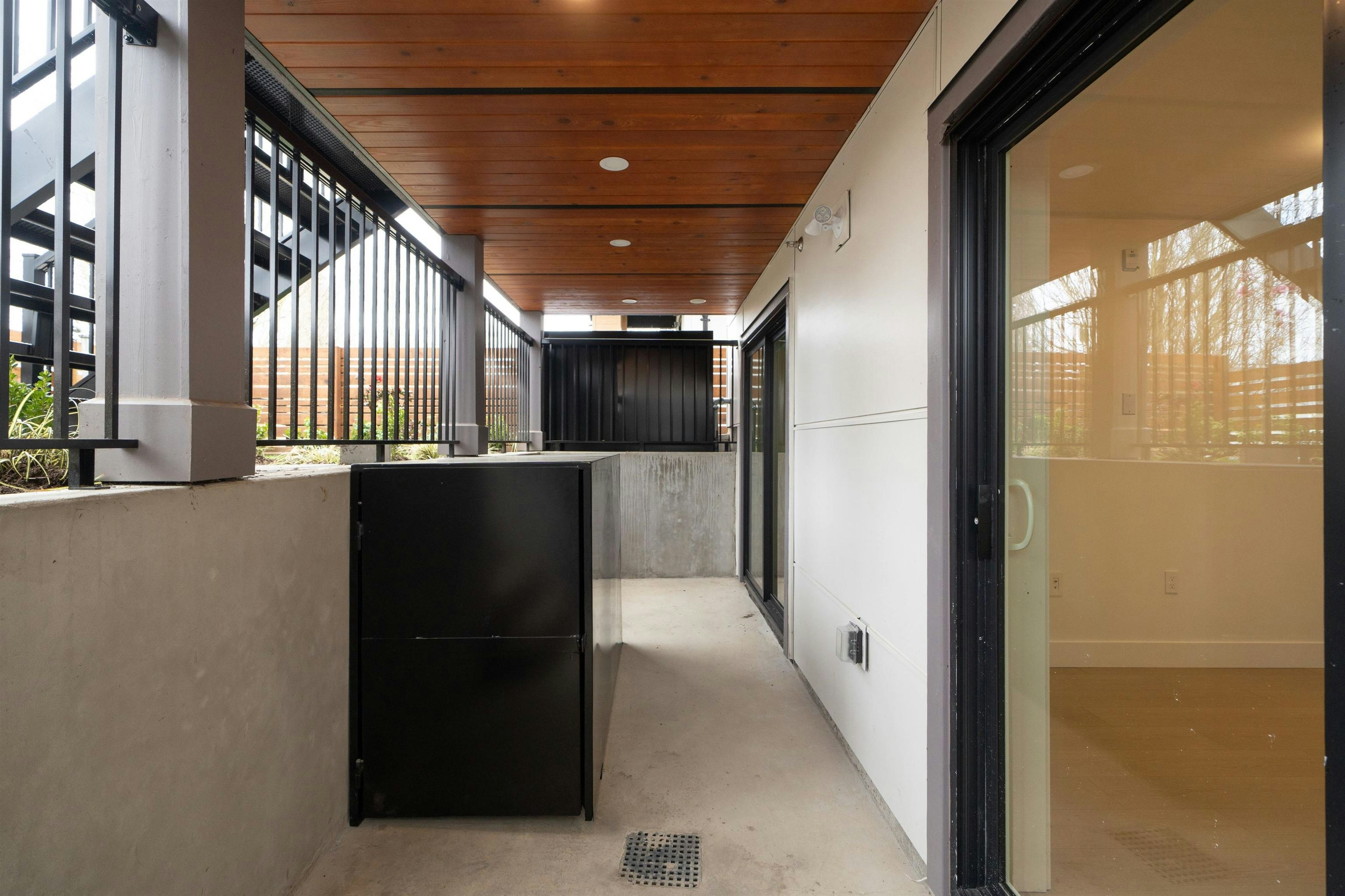 2612 Horley Street, Vancouver, BC, V5R 3L6 - 27