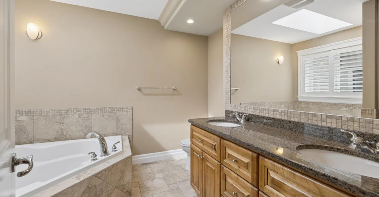 1318 160th Street, Surrey, BC, V4A 4W8 - 23
