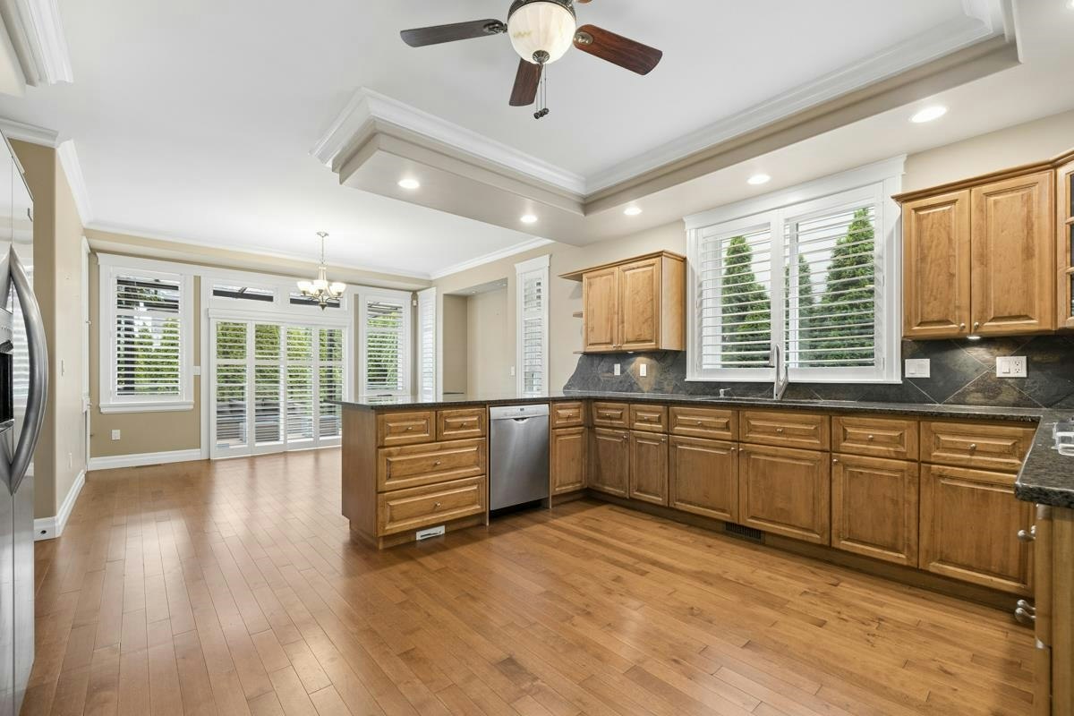 1318 160th Street, Surrey, BC, V4A 4W8 - 9