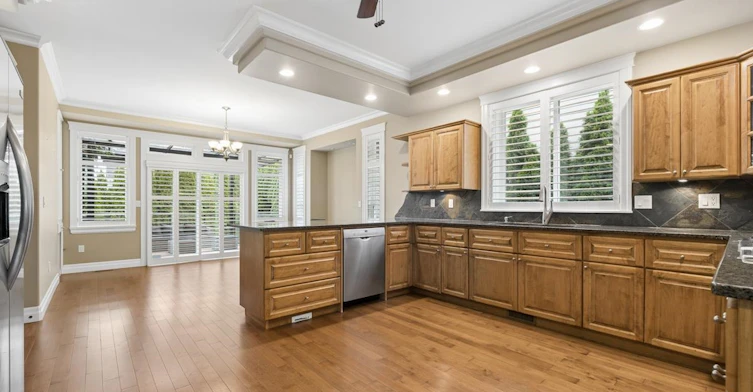 1318 160th Street, Surrey, BC, V4A 4W8 - 9