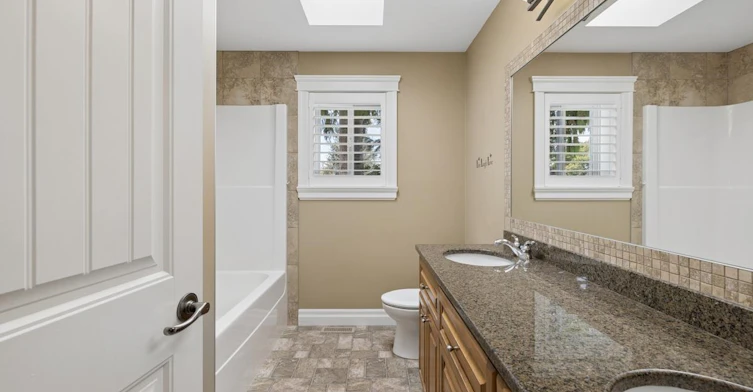 1318 160th Street, Surrey, BC, V4A 4W8 - 29