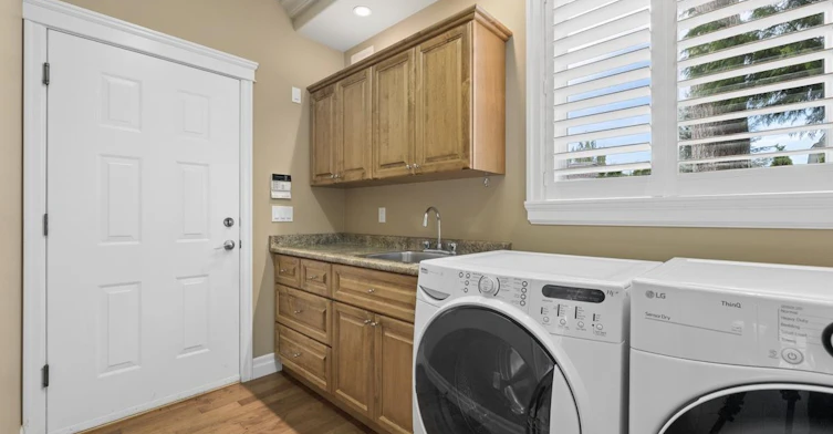 1318 160th Street, Surrey, BC, V4A 4W8 - 8