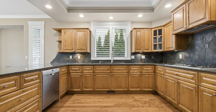 1318 160th Street, Surrey, BC, V4A 4W8 - 10