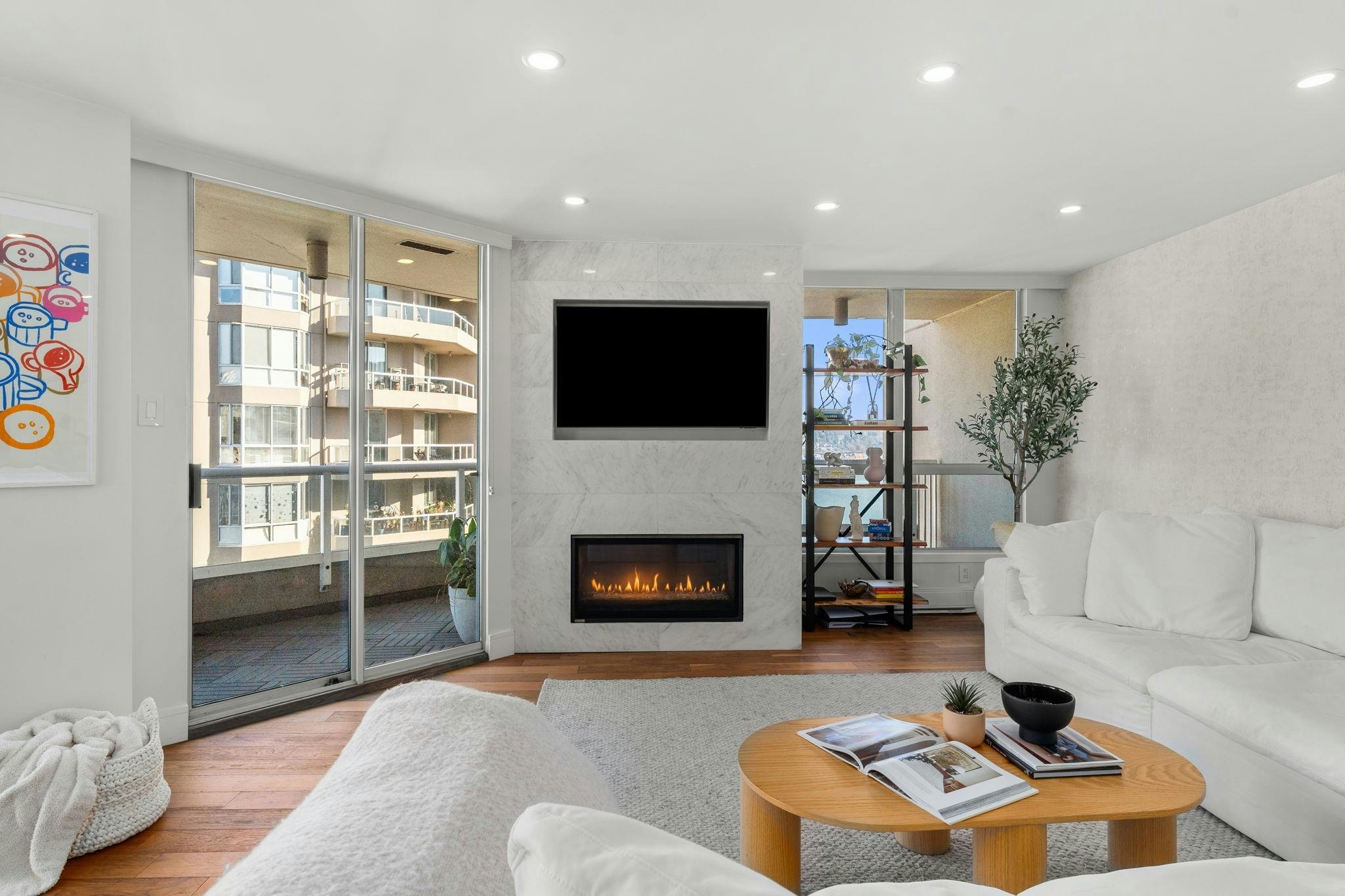 1704-1245 Quayside Drive - 3