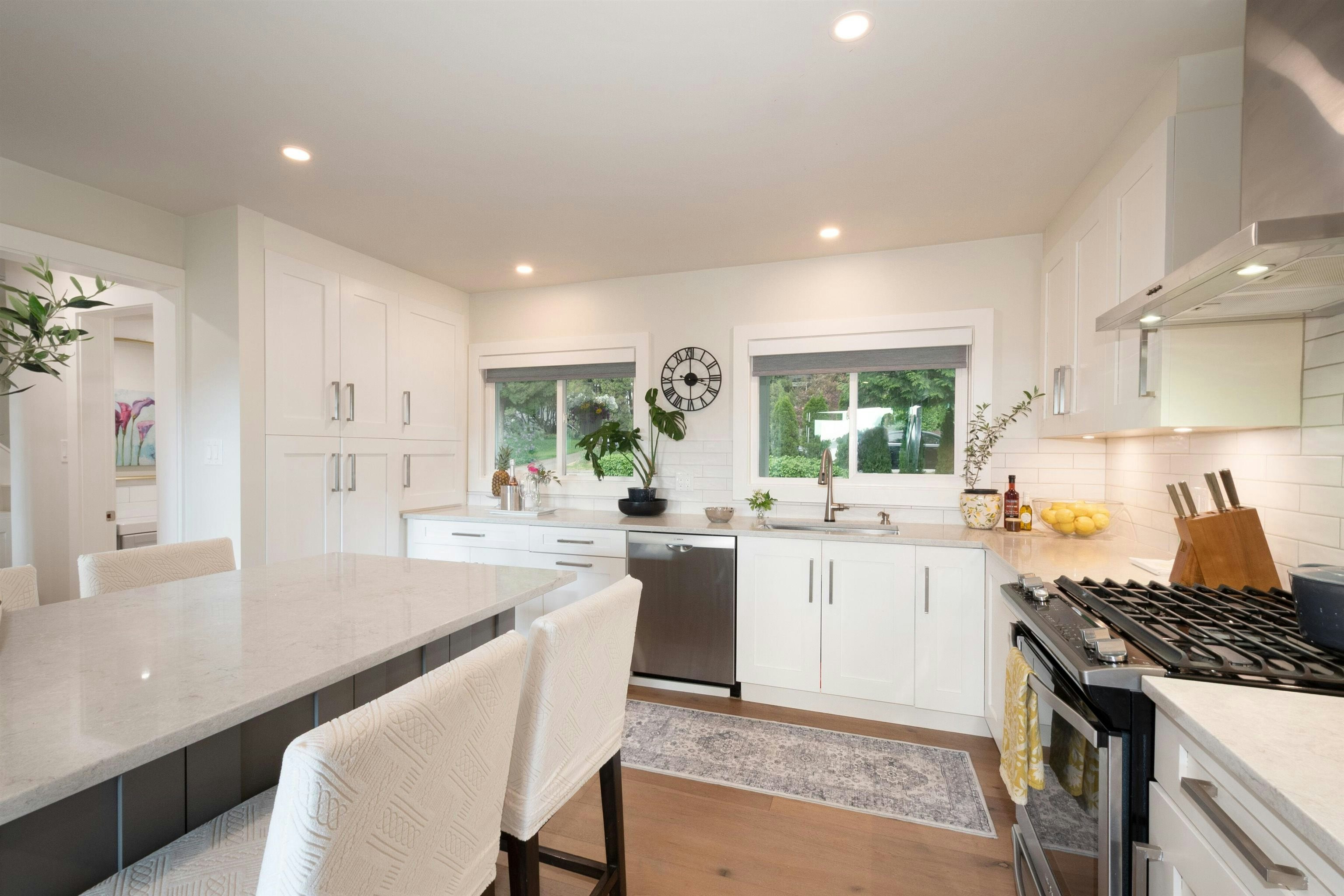 3067 Plymouth Drive, North Vancouver, BC, V7H 1C8 - 7