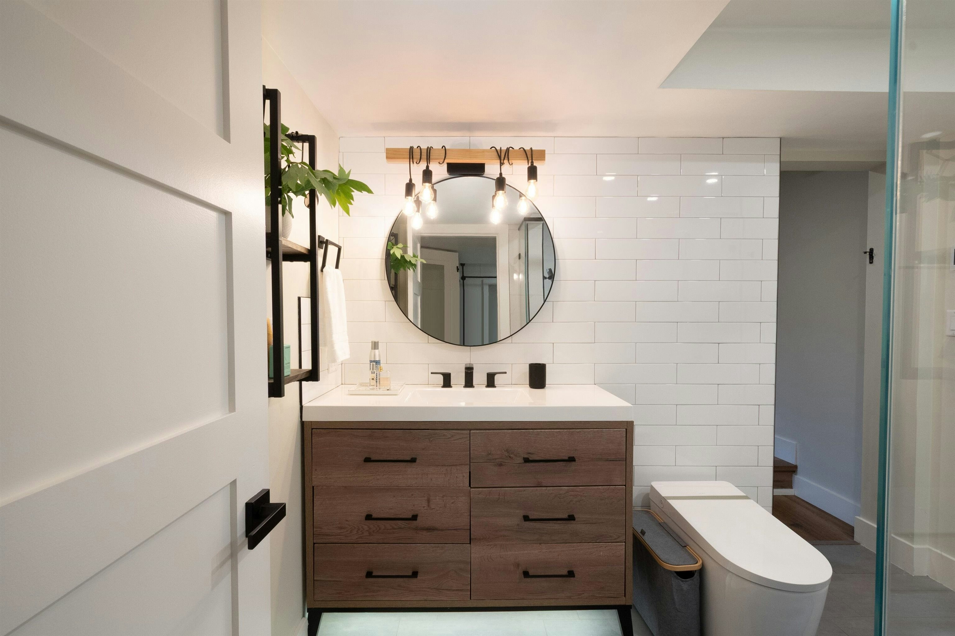 3067 Plymouth Drive, North Vancouver, BC, V7H 1C8 - 36