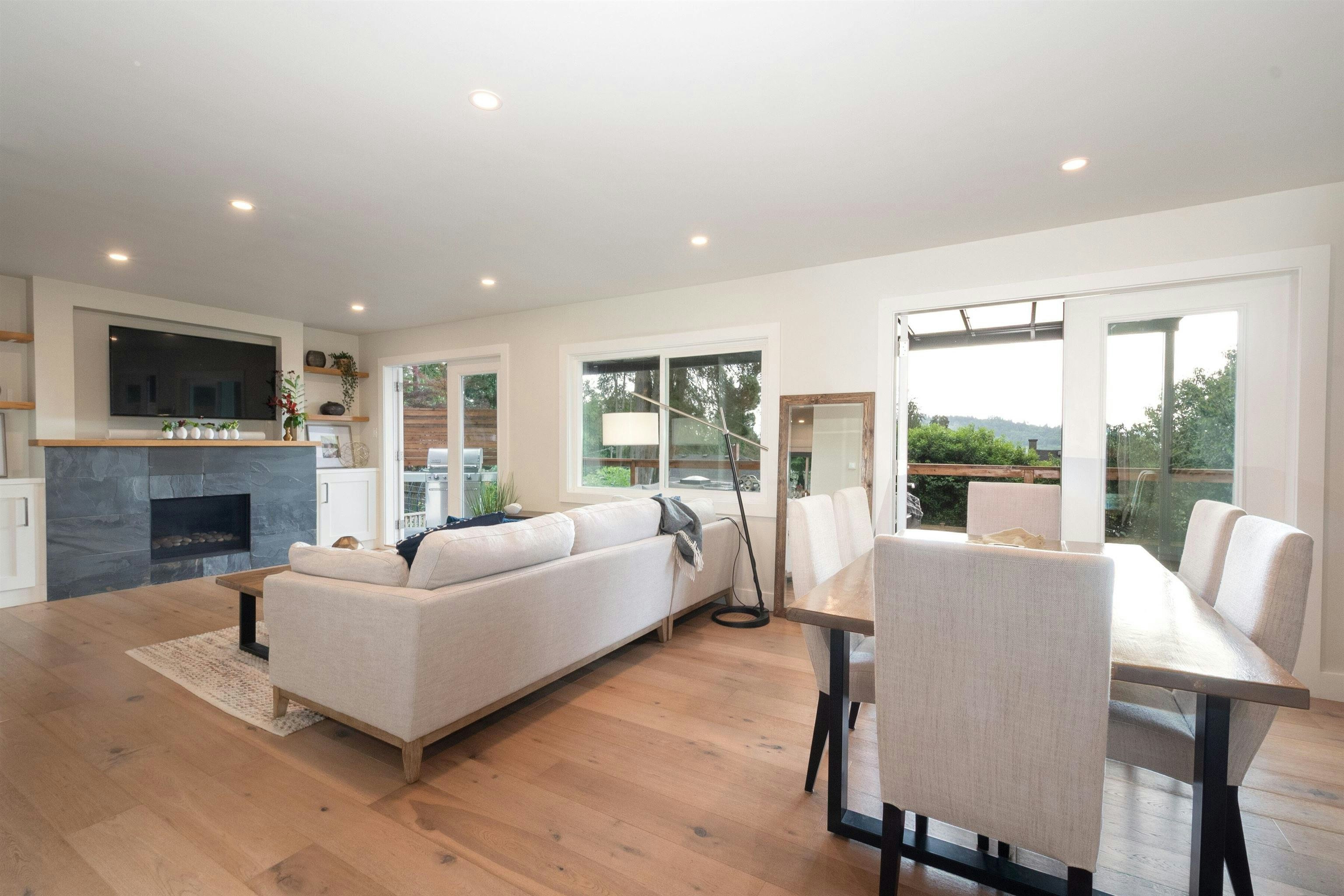 3067 Plymouth Drive, North Vancouver, BC, V7H 1C8 - 9