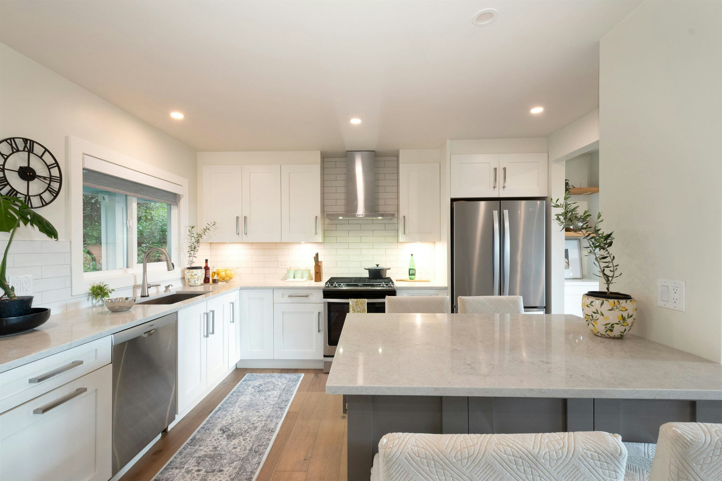 3067 Plymouth Drive, North Vancouver, BC, V7H 1C8 - 6