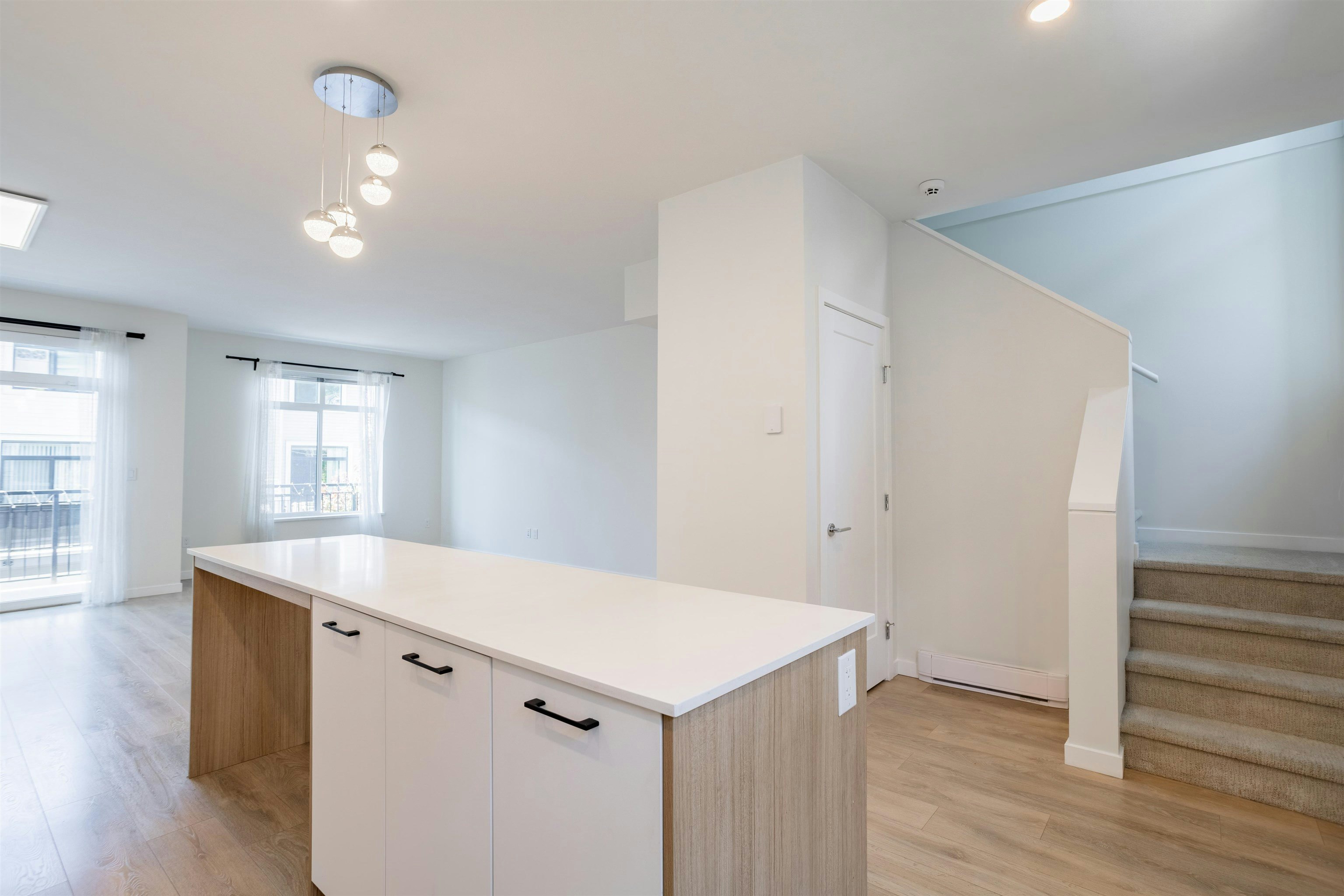 33-15235 Sitka Drive, Surrey, BC, V3S 0A9 - 6