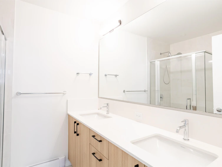 33-15235 Sitka Drive, Surrey, BC, V3S 0A9 - 18