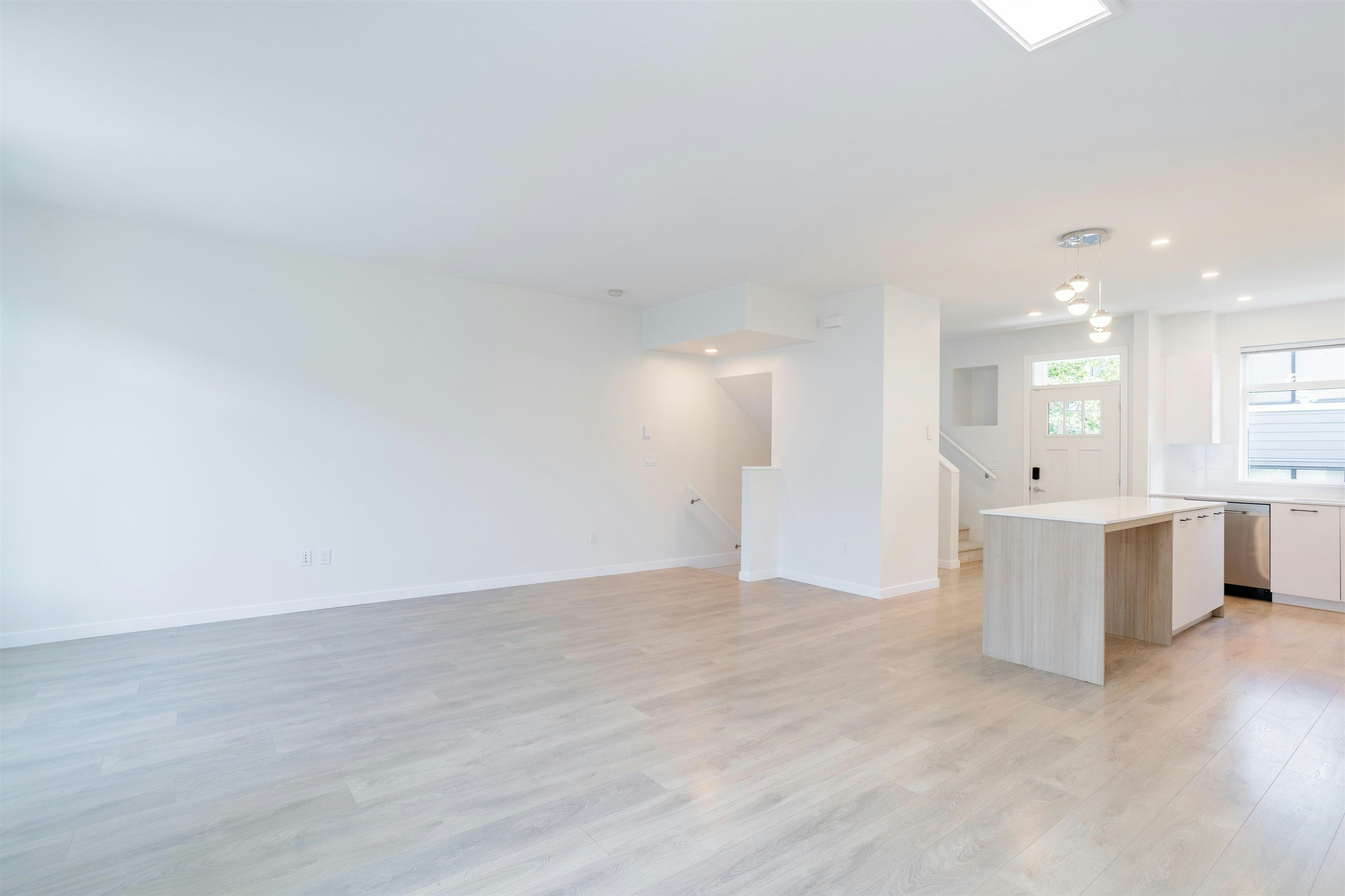 33-15235 Sitka Drive, Surrey, BC, V3S 0A9 - 9
