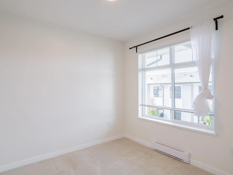 33-15235 Sitka Drive, Surrey, BC, V3S 0A9 - 14