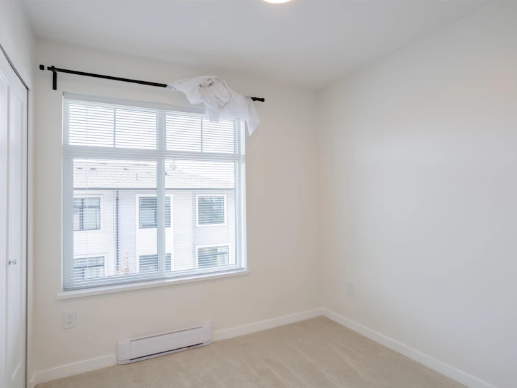 33-15235 Sitka Drive, Surrey, BC, V3S 0A9 - 13
