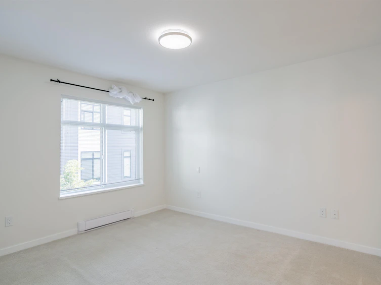 33-15235 Sitka Drive, Surrey, BC, V3S 0A9 - 16