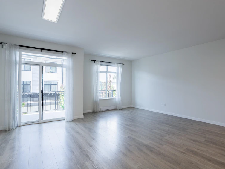 33-15235 Sitka Drive, Surrey, BC, V3S 0A9 - 7