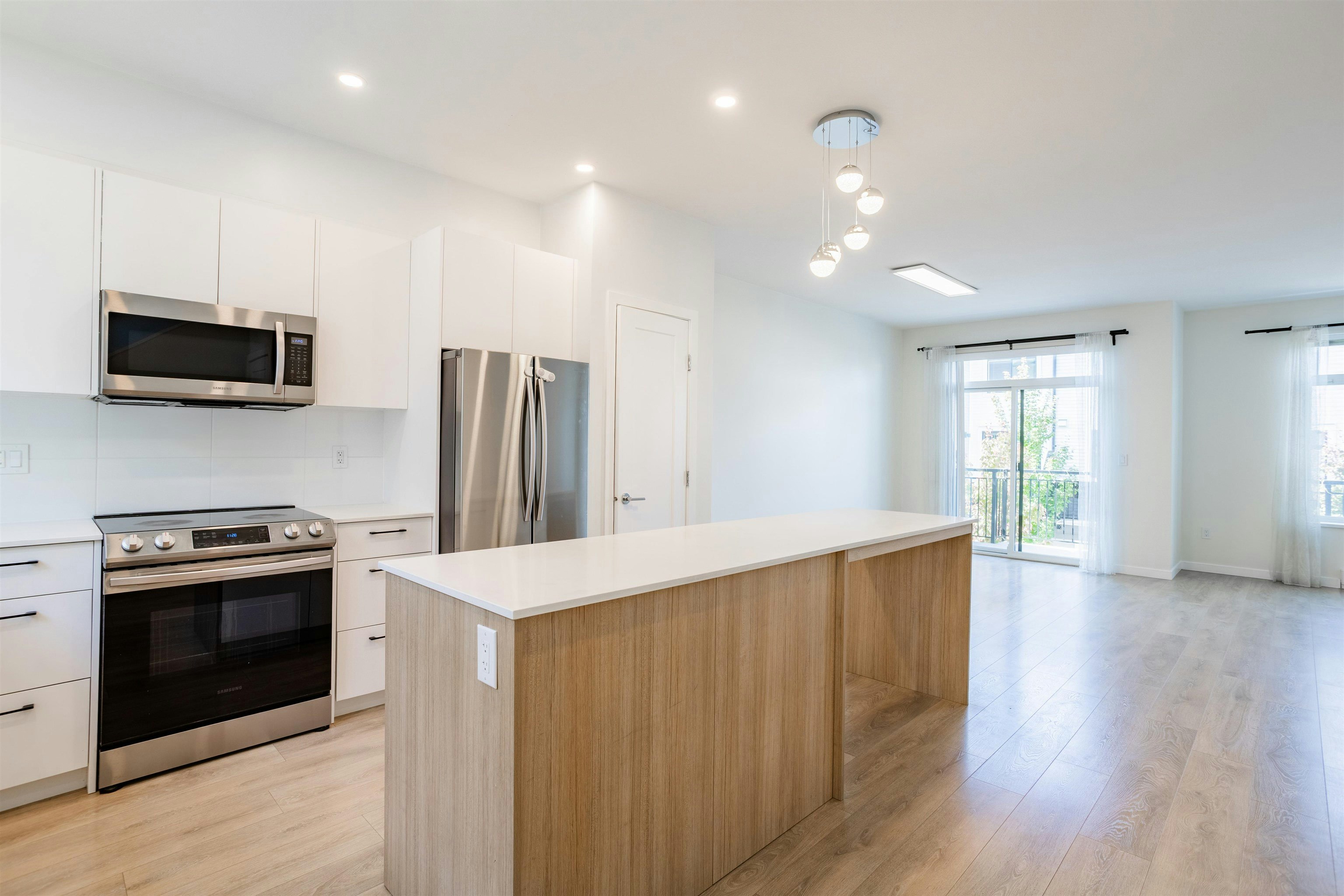33-15235 Sitka Drive - 4