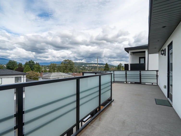 5675 Laurel Street, Burnaby, BC, V5G 1N4 - 34