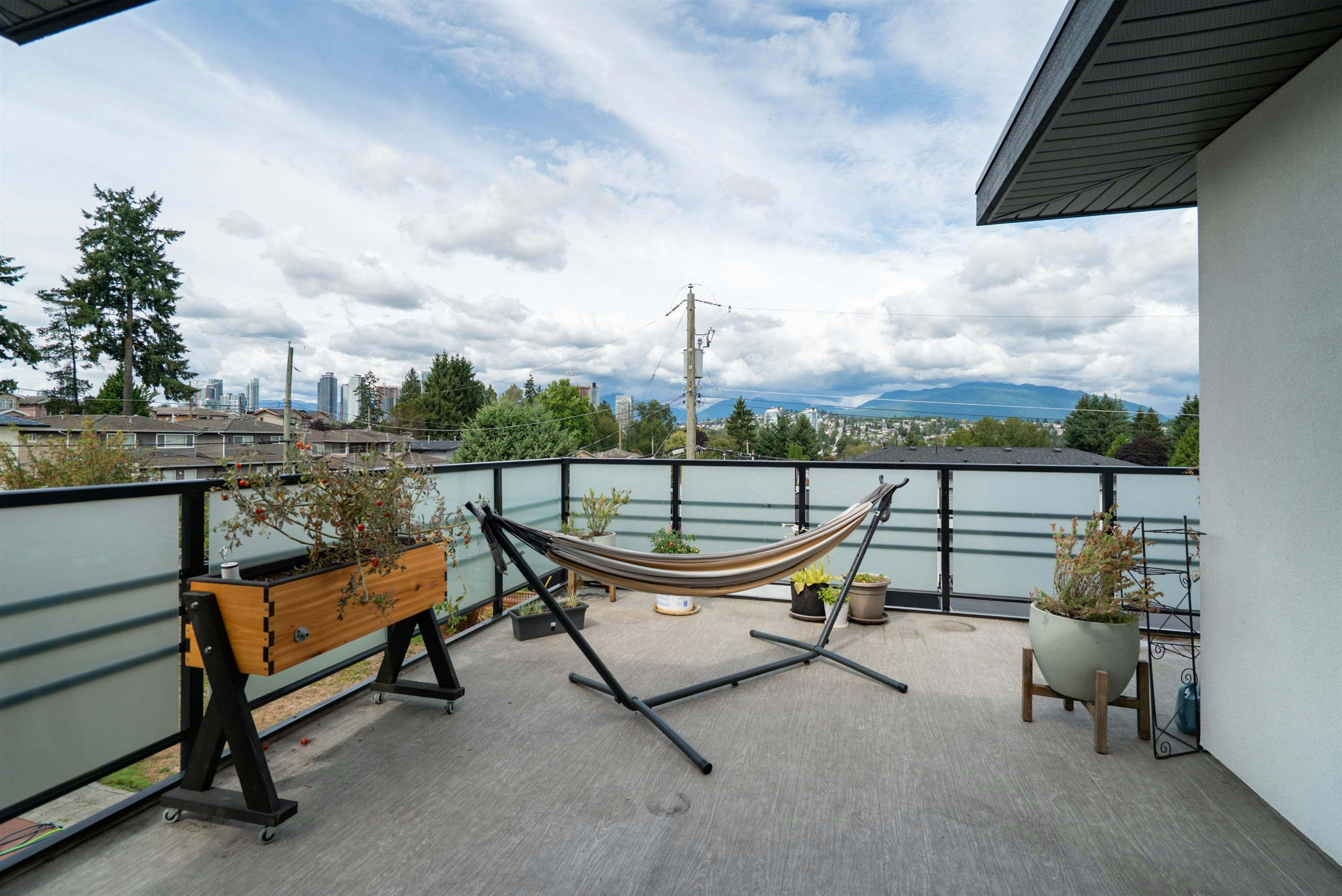 5675 Laurel Street, Burnaby, BC, V5G 1N4 - 33