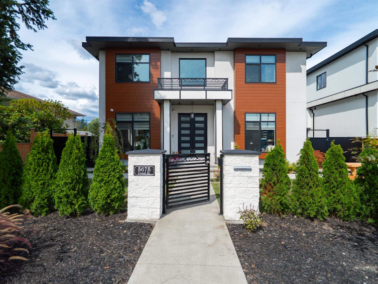 5675 Laurel Street, Burnaby, BC, V5G 1N4 - 38