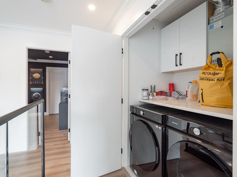 5675 Laurel Street, Burnaby, BC, V5G 1N4 - 25