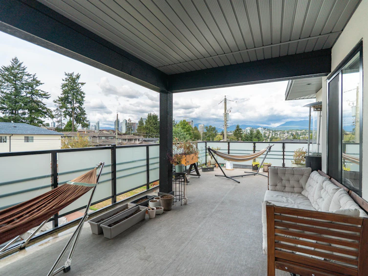 5675 Laurel Street, Burnaby, BC, V5G 1N4 - 32