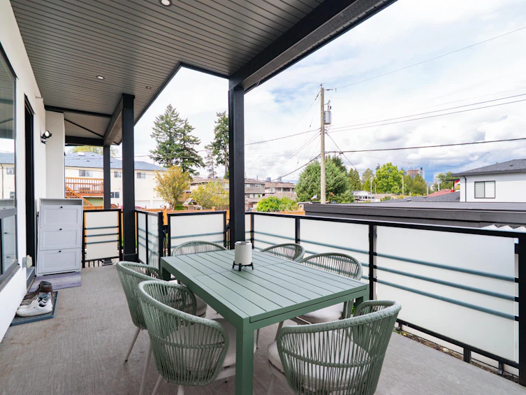 5675 Laurel Street, Burnaby, BC, V5G 1N4 - 14