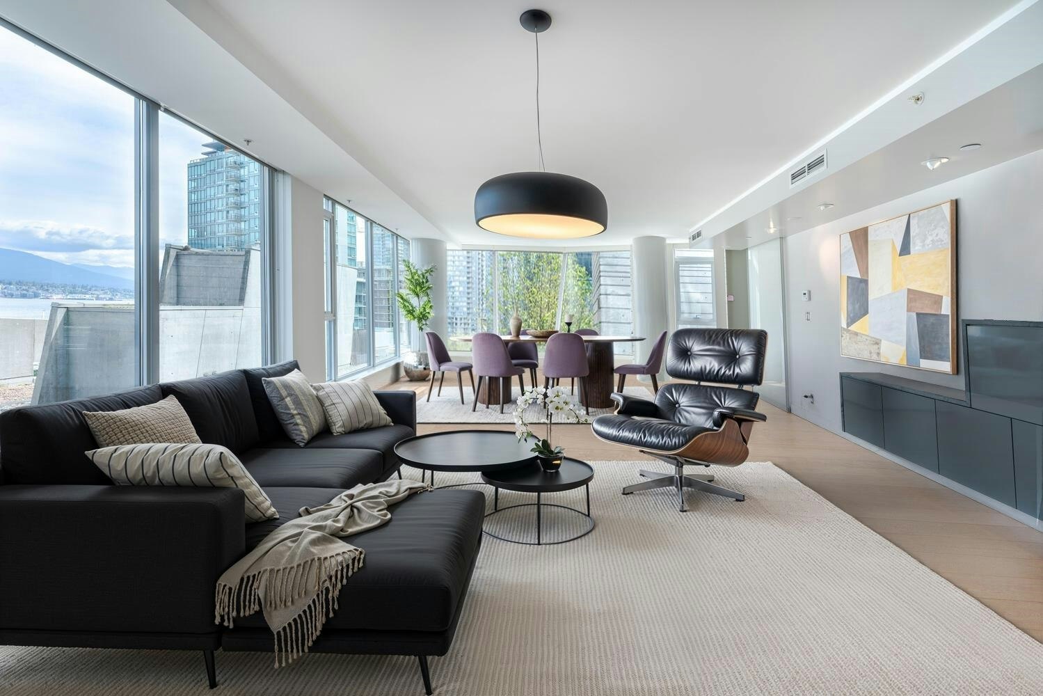 702-1499 W Pender Street - 3