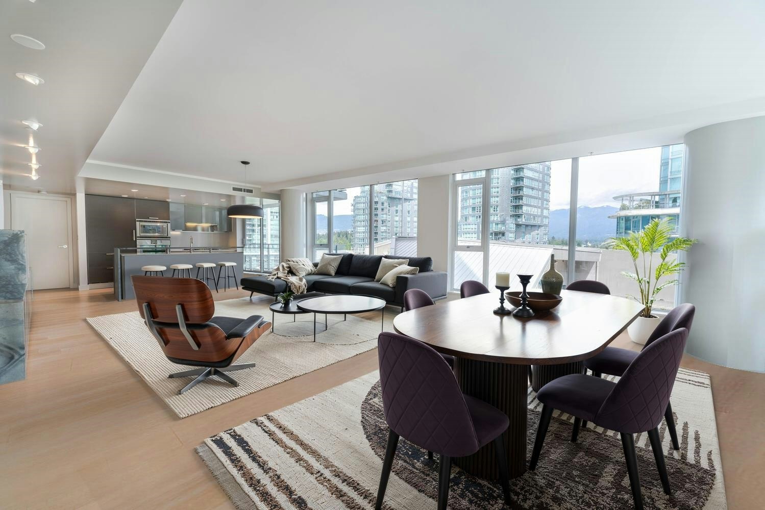 702-1499 W Pender Street, Vancouver, BC, V6G 0A7