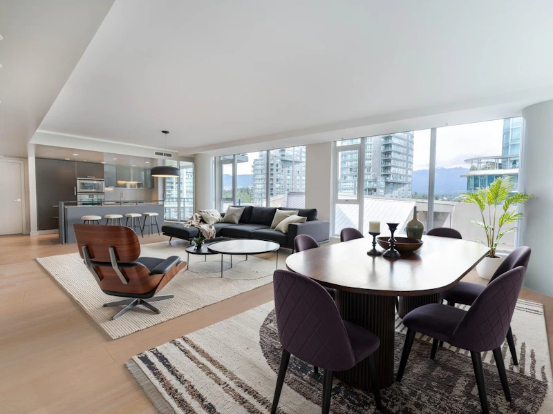 702 - 1499 W Pender Street, Vancouver BC V6G 0A7