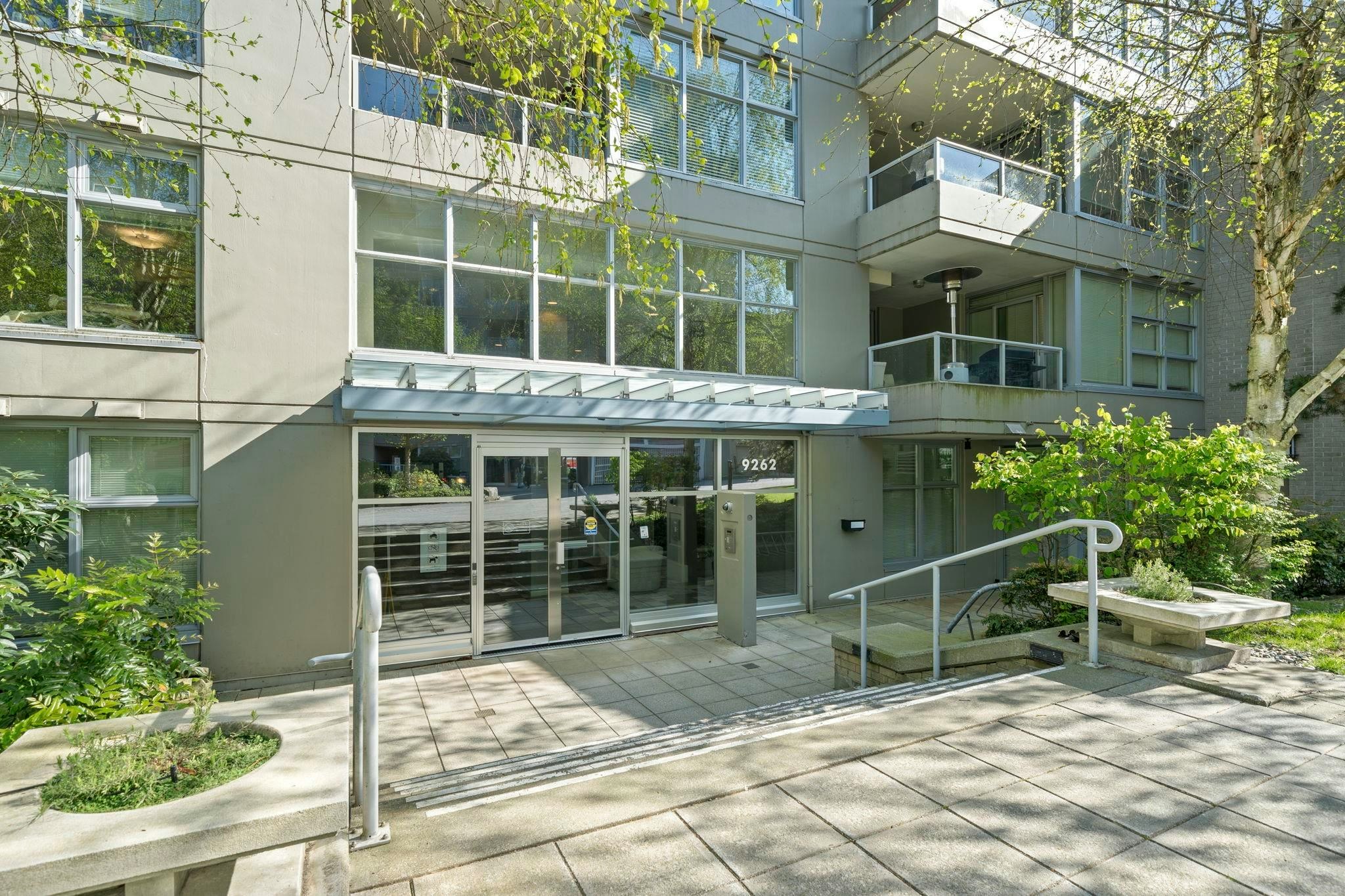 605-9262 University Crescent, Burnaby, BC, V5A 0A4 - 32