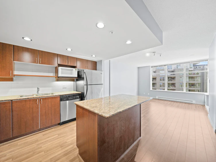 605-9262 University Crescent, Burnaby, BC, V5A 0A4 - 11