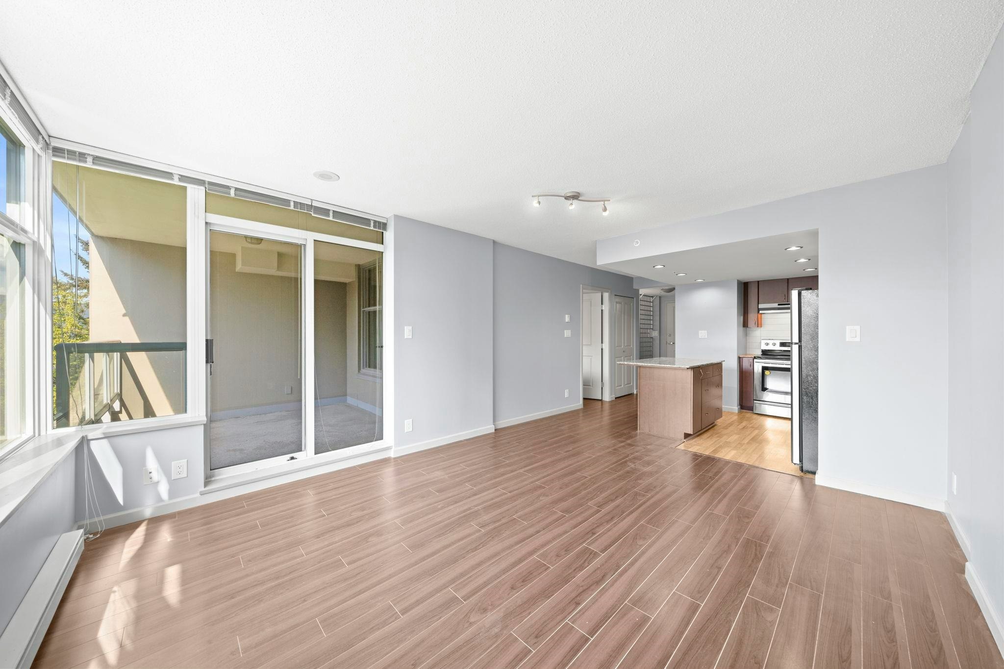 605-9262 University Crescent - 4