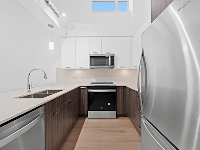 410-22562 121 Avenue - 5