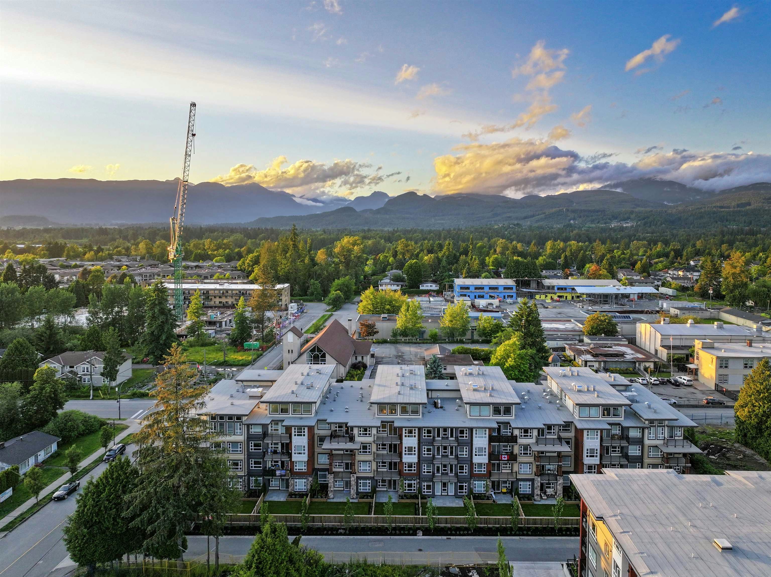 410-22562 121 Avenue - 3