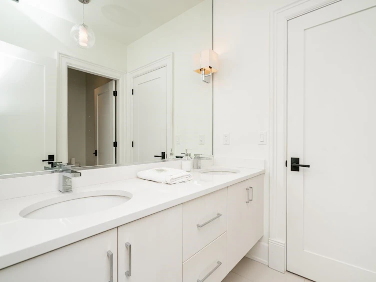 20347 2 Avenue, Langley, BC, V2Z 0A3 - 22