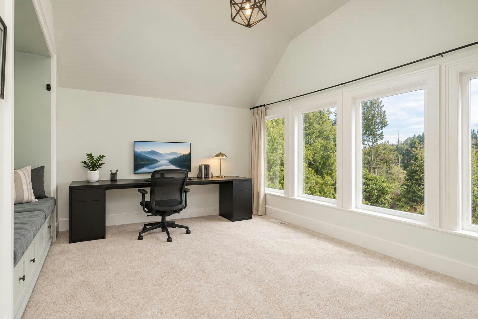 20347 2 Avenue, Langley, BC, V2Z 0A3 - 20