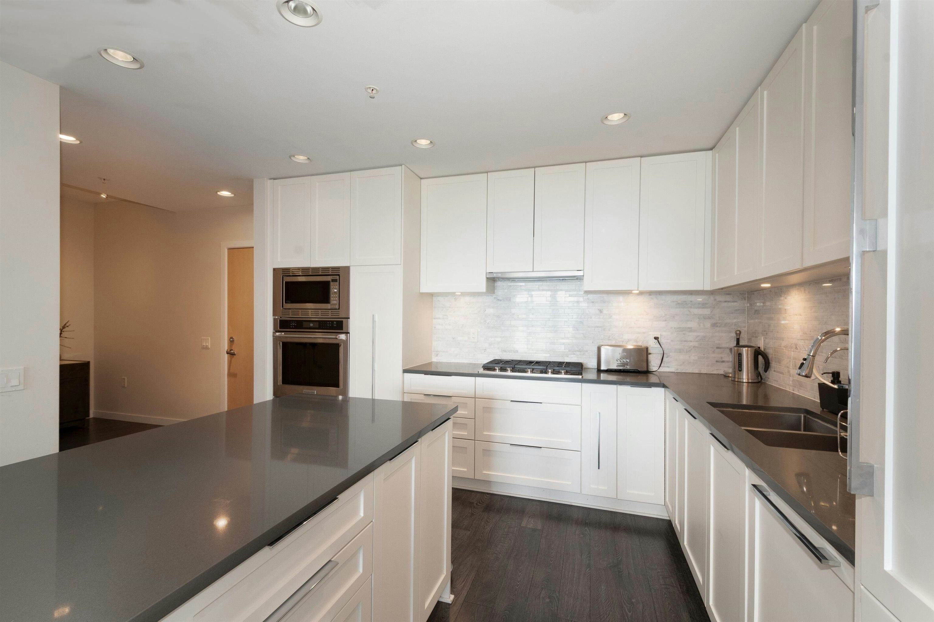 305-3873 Cates Landing Way, North Vancouver, BC, V7G 0A6 - 6