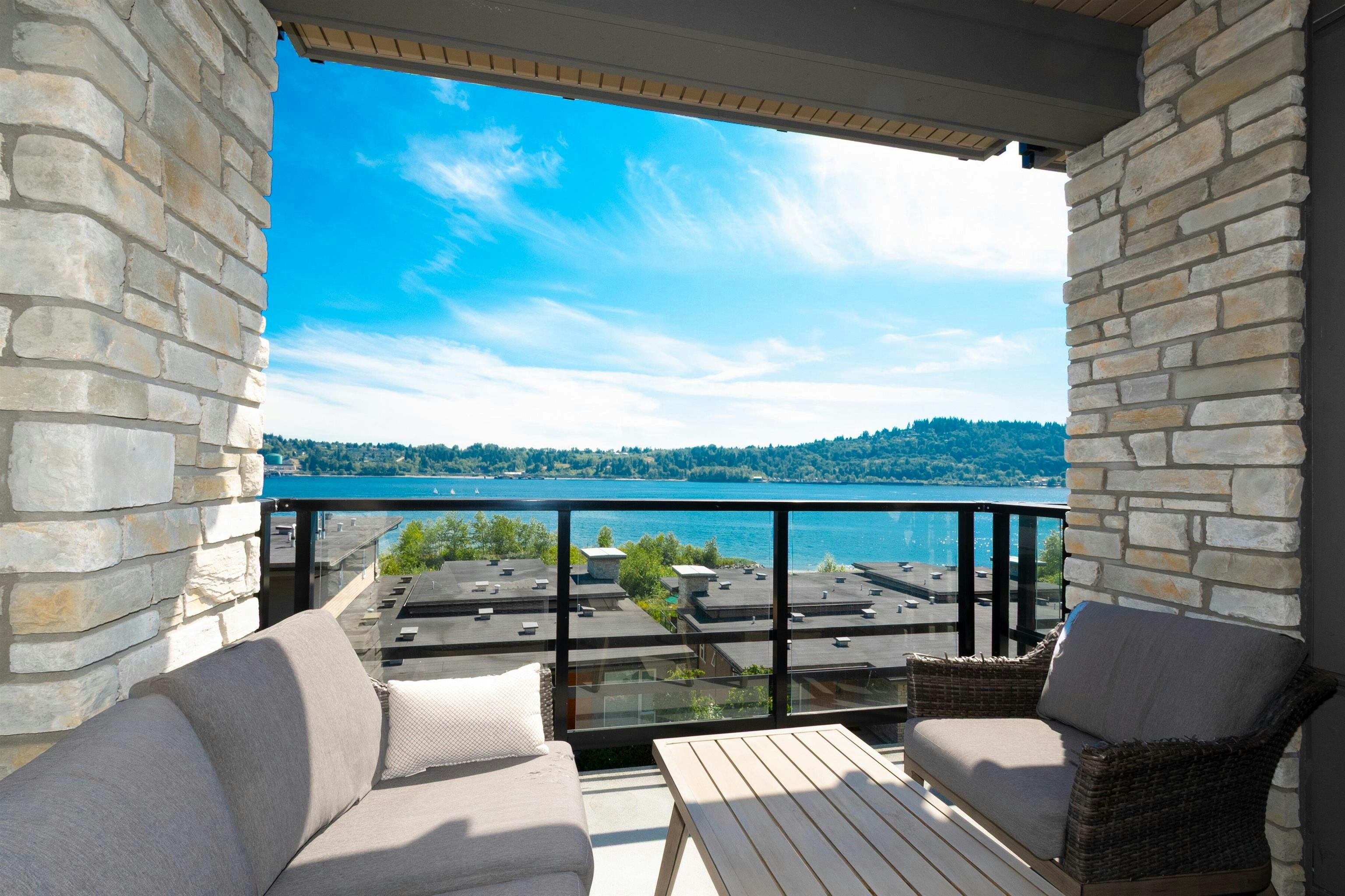 305-3873 Cates Landing Way, North Vancouver, BC, V7G 0A6 - 14