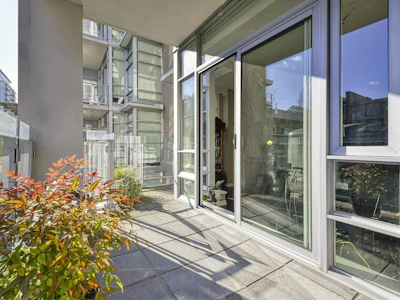 1616 Columbia Street - 5