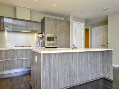 1616 Columbia Street - 4